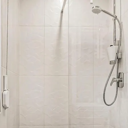 Lovely In With Kitchen 度假居